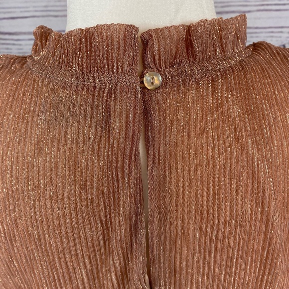 NWOT Molly Bracken Swing/Tunic Rose Gold Shimmery Top - L - Picture 6 of 7